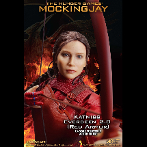 KATNISS EVERDEEN (RED ARMOR)